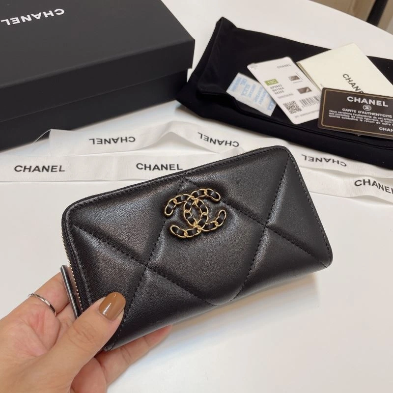 Chanel Wallet Purse ZipUp 68698