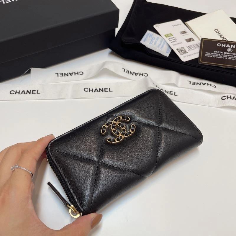 Chanel Wallet Purse ZipUp 68698