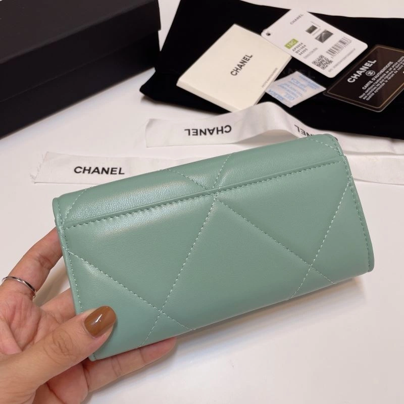 Packable Chanel Wallet Purse 68699