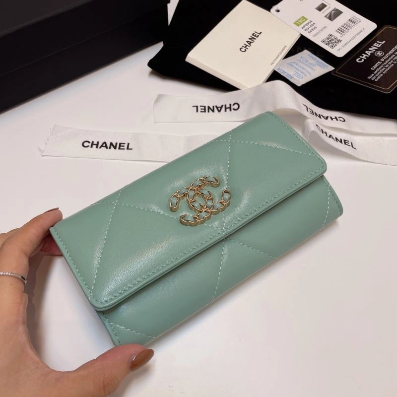 Packable Chanel Wallet Purse 68699