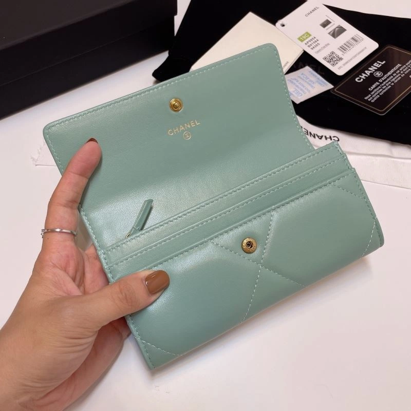 Packable Chanel Wallet Purse 68699