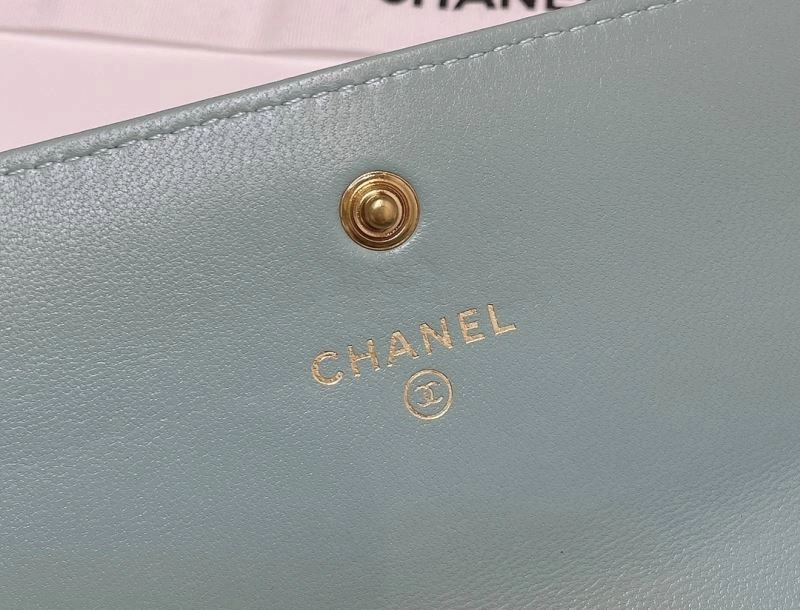 Packable Chanel Wallet Purse 68699