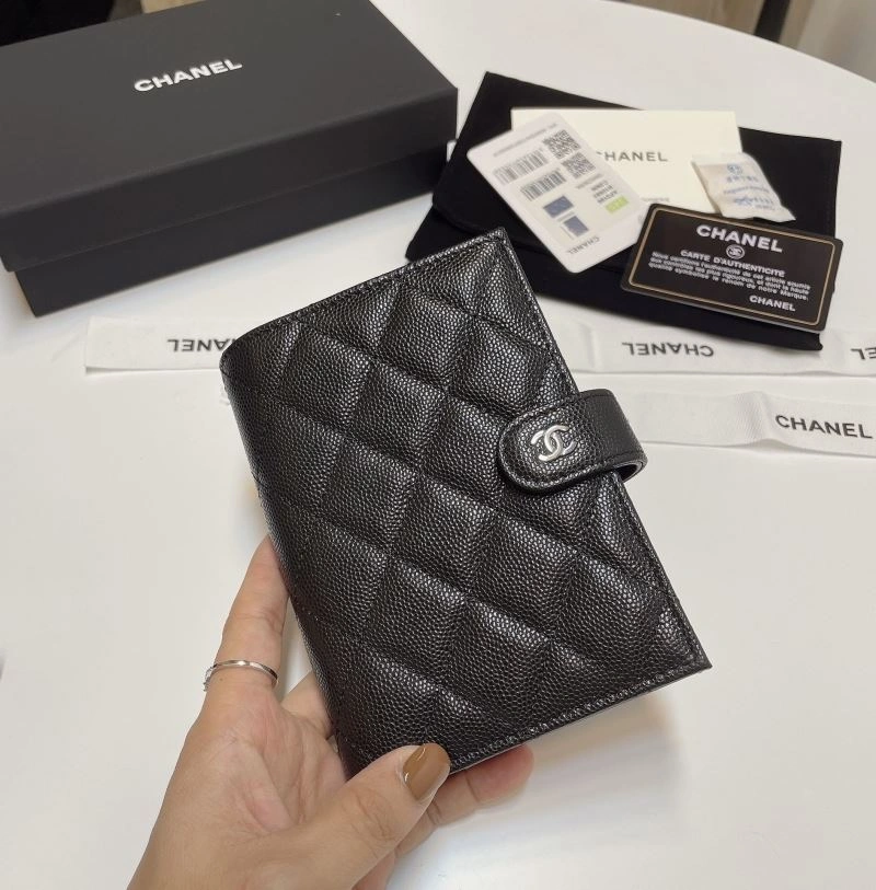 Seasonal Chanel Wallet Purse 57194