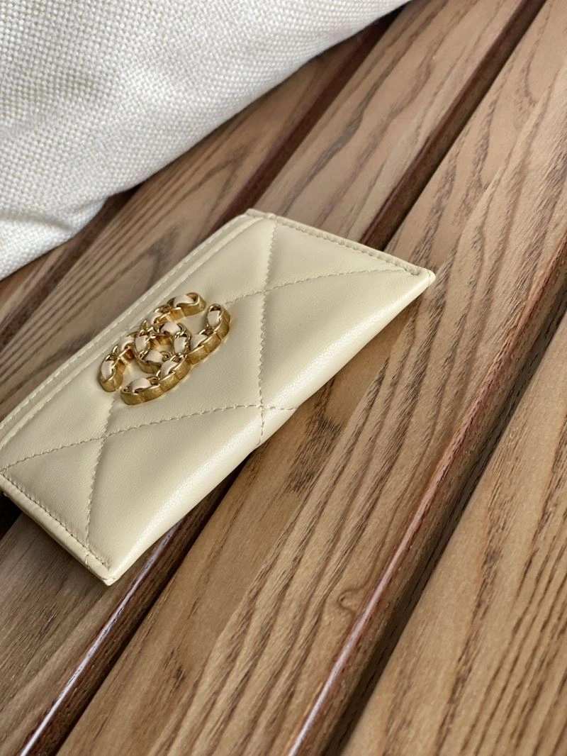 Chanel Wallet Purse Comfortable 57131