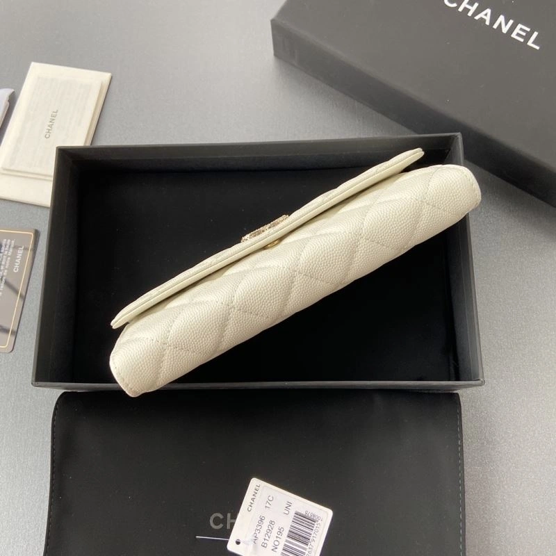 Resilient Chanel Wallet Purse 68367