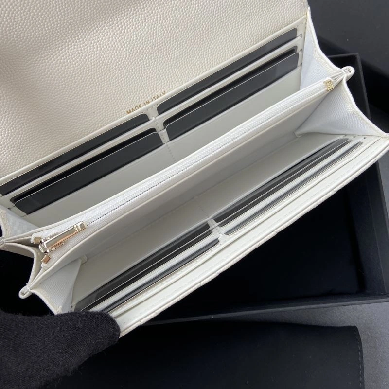 Resilient Chanel Wallet Purse 68367