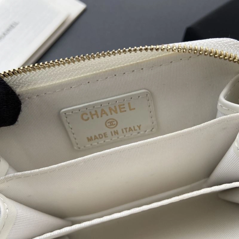 Chanel Wallet Purse Bold 68352