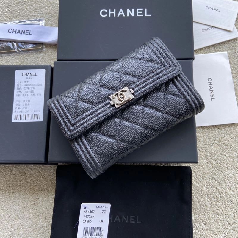 WaterResistant Chanel Wallet Purse 68191