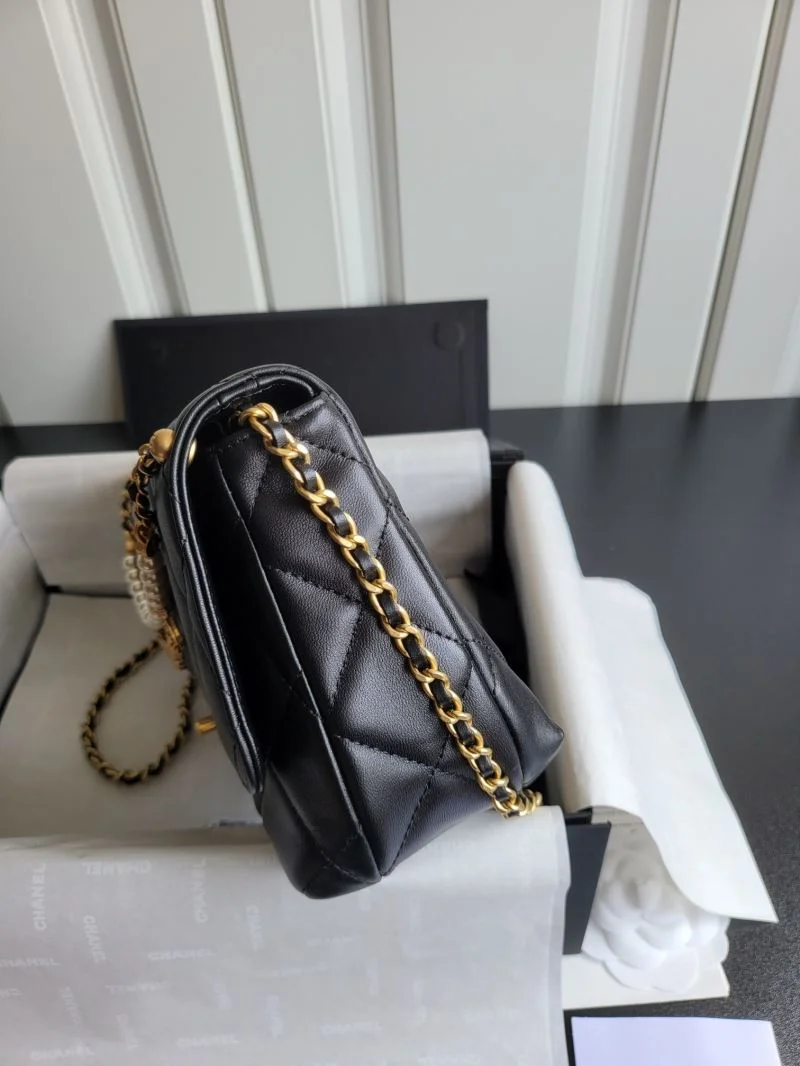 Chanel Wallet Purse Sleek 54201