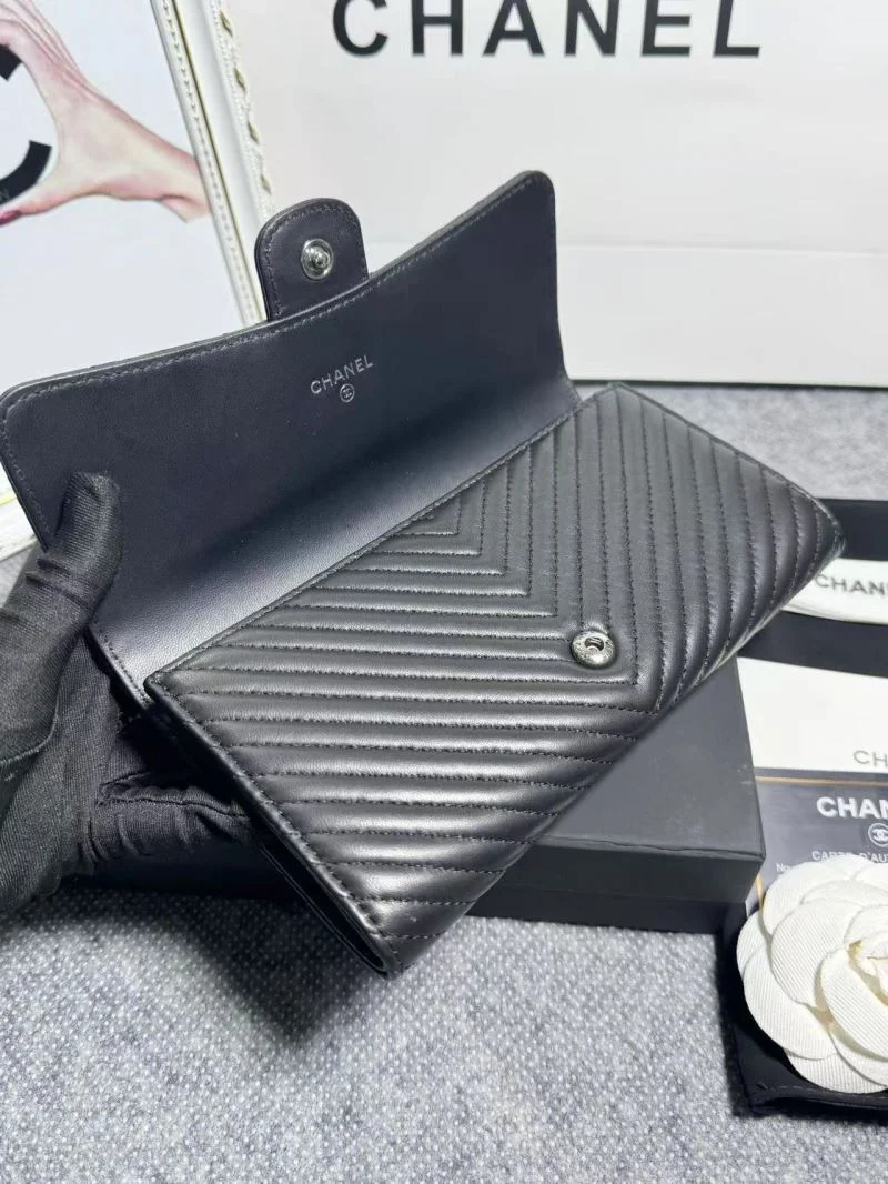 Chanel Wallets Purse EyeCatching 52485