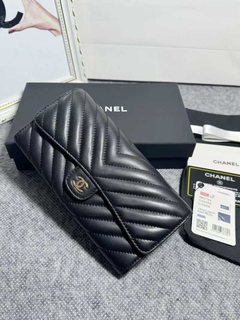 Chanel Wallets Purse Trendsetting 52443