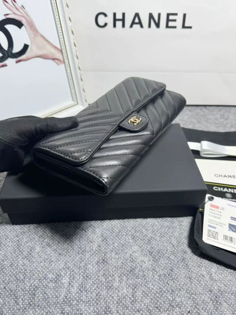 Chanel Wallets Purse Trendsetting 52443