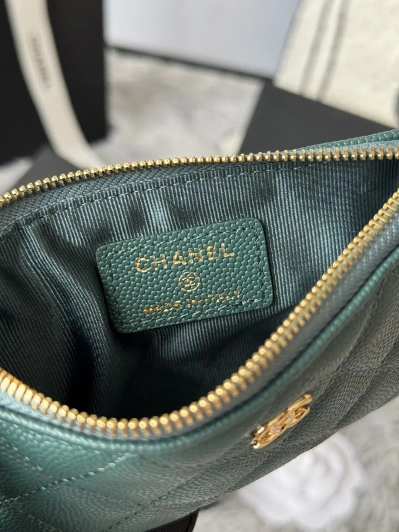 Chanel Wallets Purse Bold 52405
