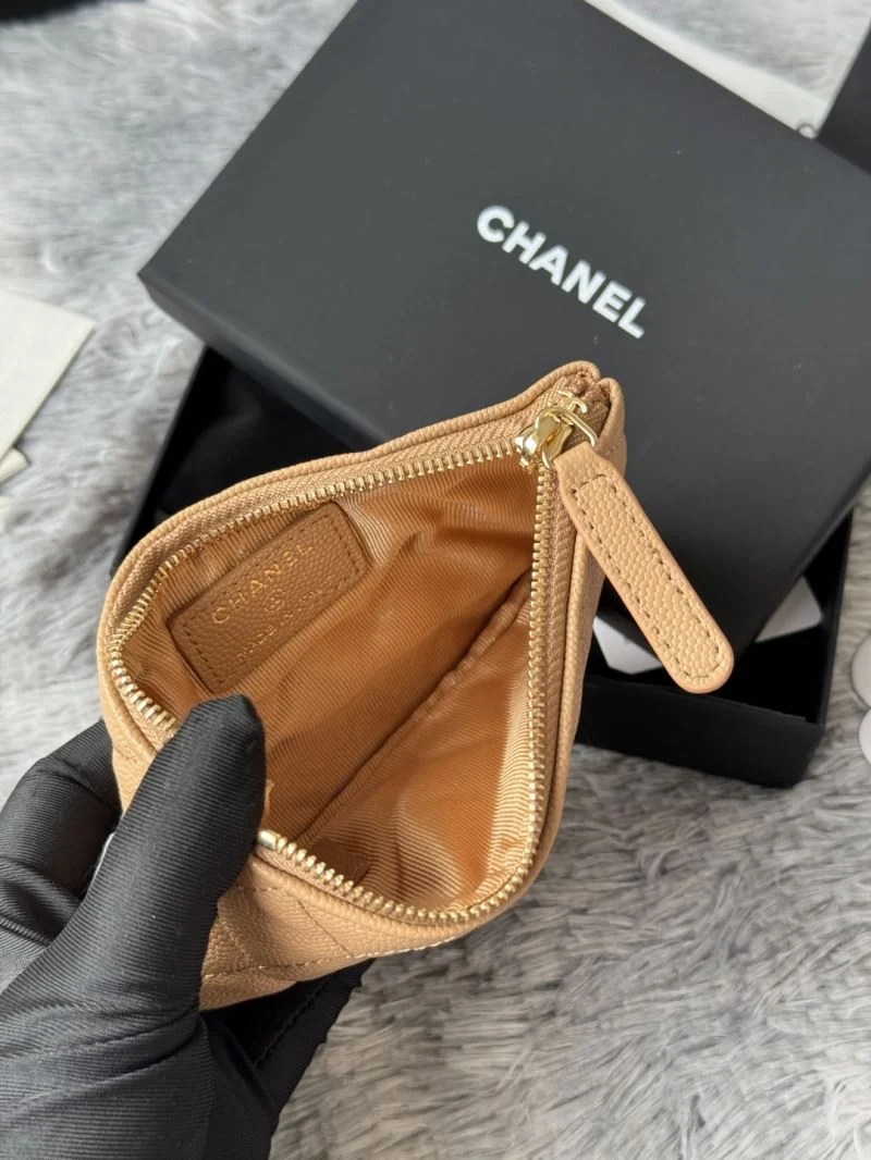 Chanel Wallets Purse FashionForward 52400