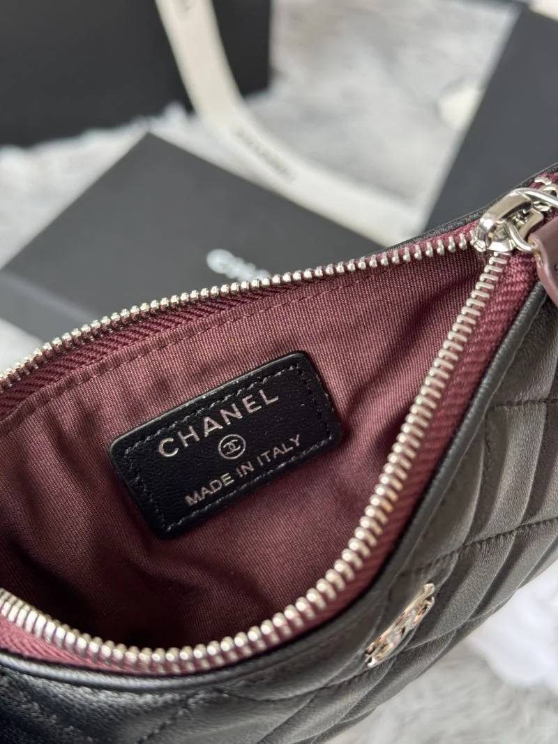 Chanel Wallets Purse Versatile 52399