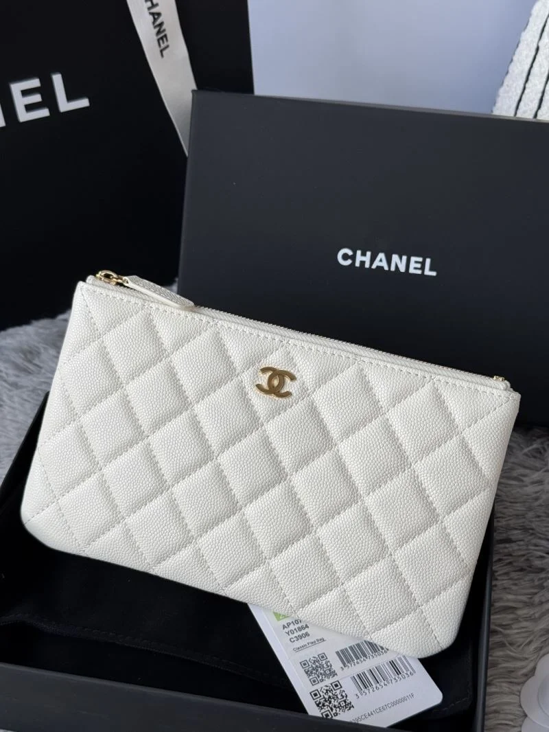 Chanel Wallets Purse Flexible 52422