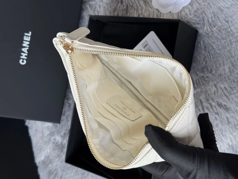 Chanel Wallets Purse Flexible 52422