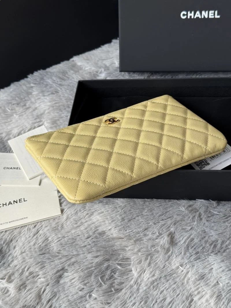 Chanel Wallets Purse Unique 52382