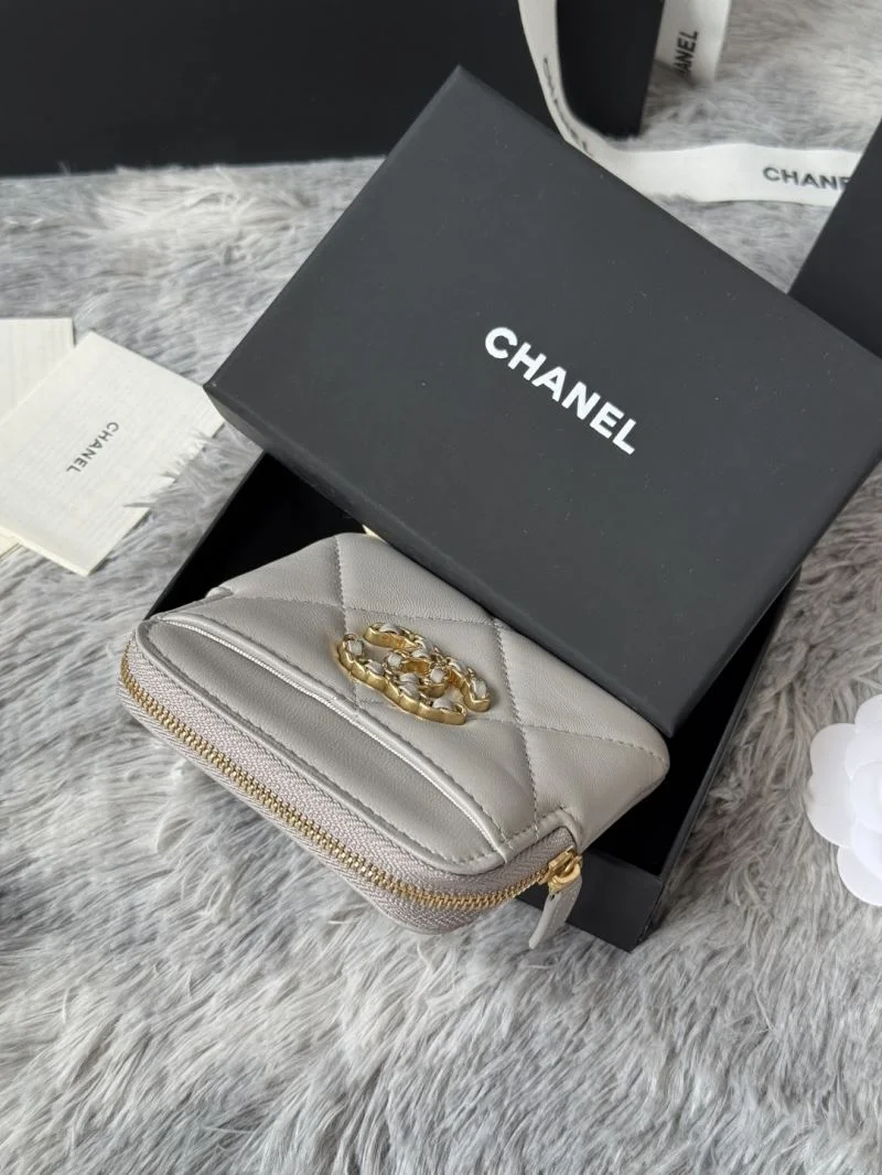 Packable Chanel Wallets Purse 52310