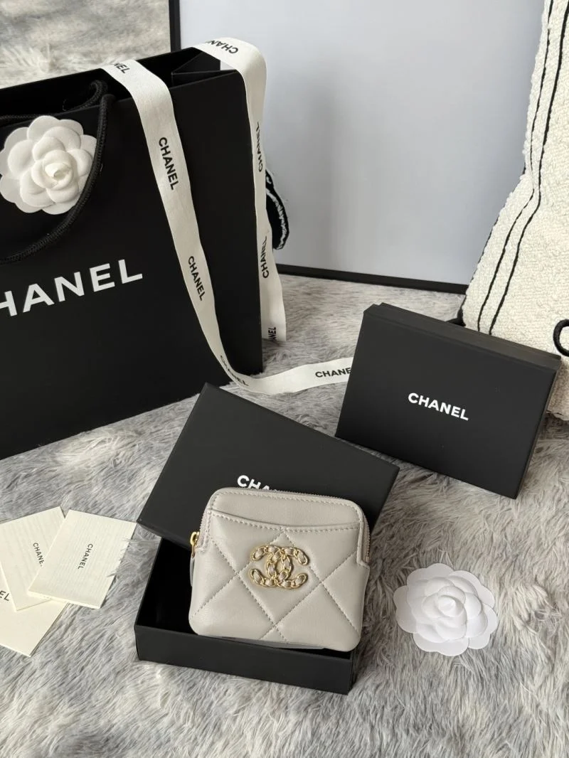 Packable Chanel Wallets Purse 52310