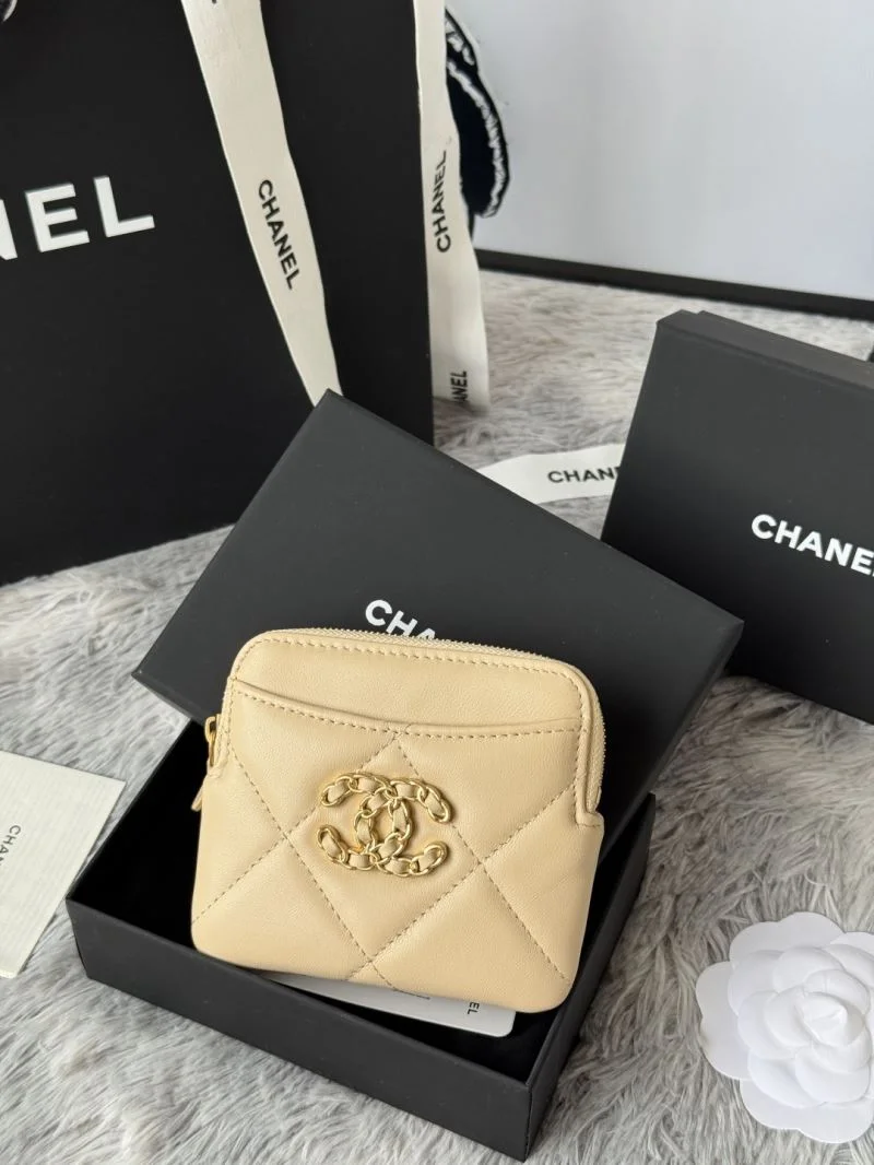 Chanel Wallets Purse Lightweight 52307