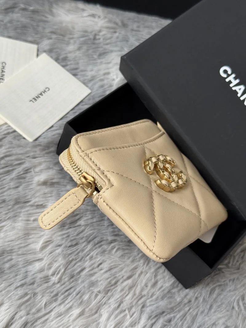 Chanel Wallets Purse Lightweight 52307