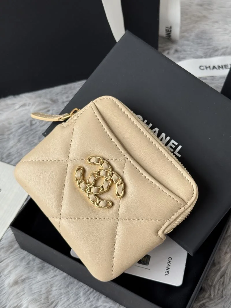 Chanel Wallets Purse Lightweight 52307
