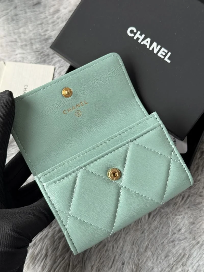 Chanel Wallets Purse FashionForward 52280