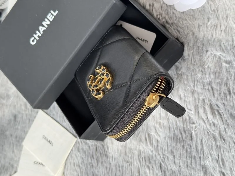 Chanel Wallets Purse Fashionable 52281