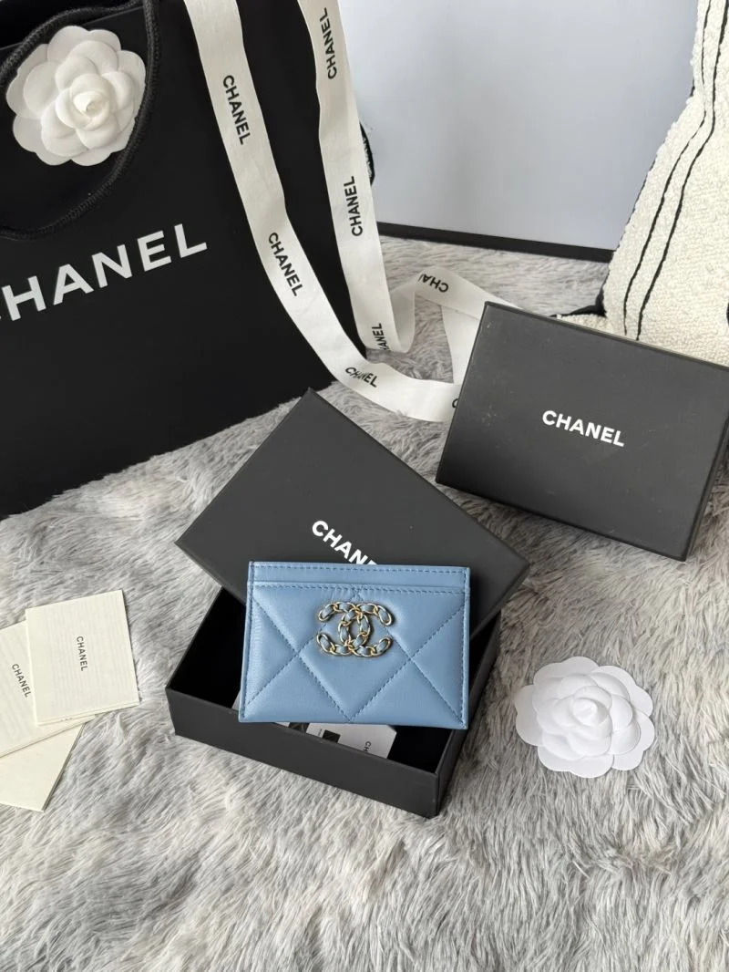 TechFriendly Chanel Wallets Purse 52272