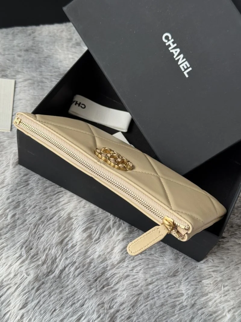 Chanel Wallets Purse Effortless 52235
