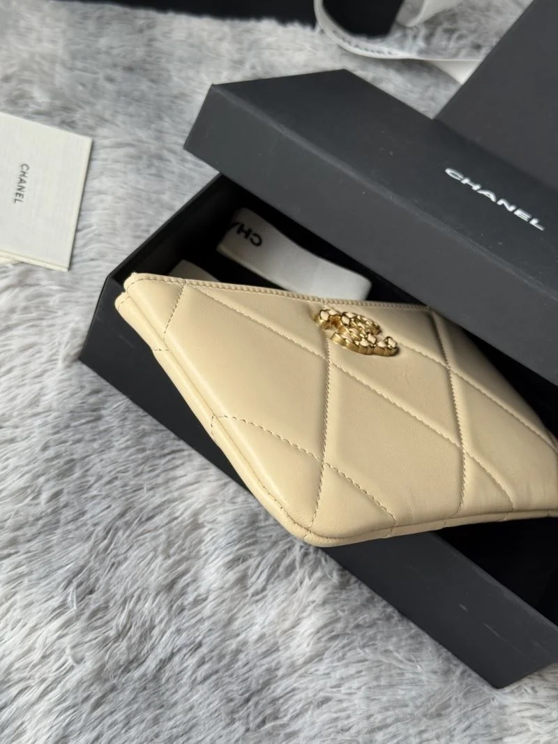 Chanel Wallets Purse Effortless 52235