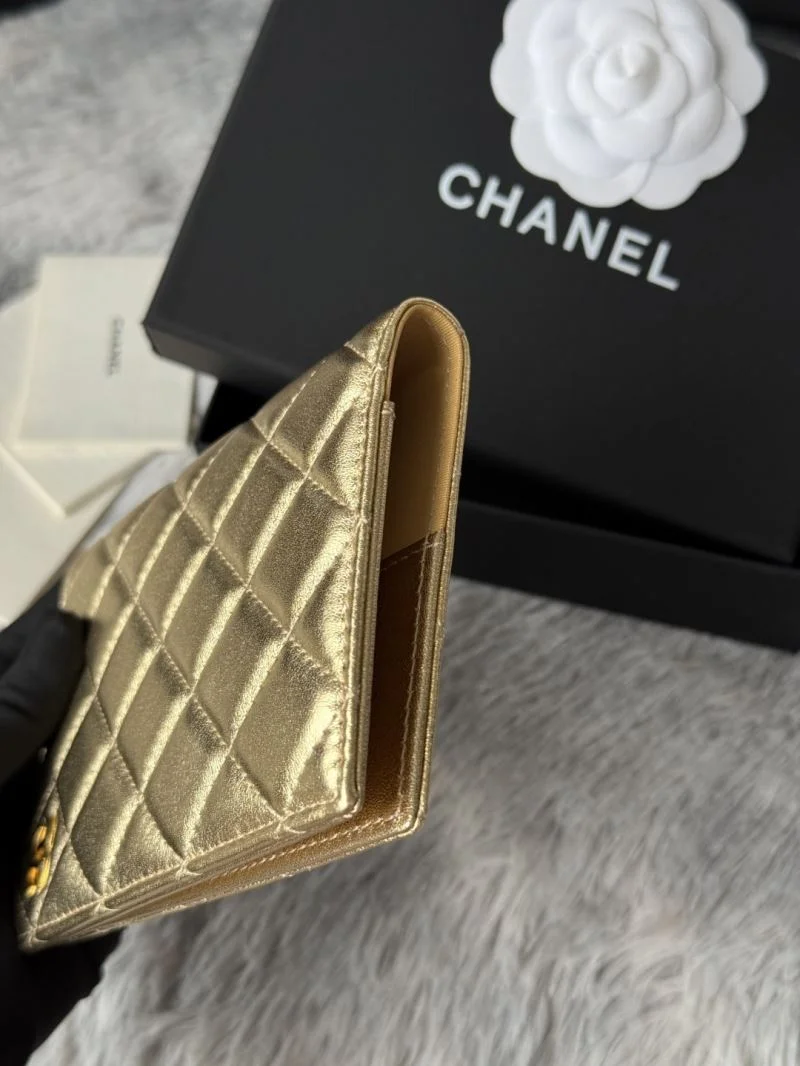Chanel Wallets Purse Stylish 52132