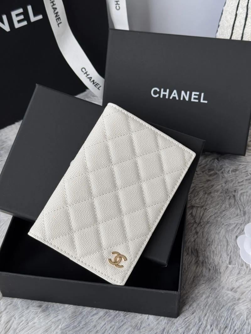 Chanel Wallets Purse Cozy 52135
