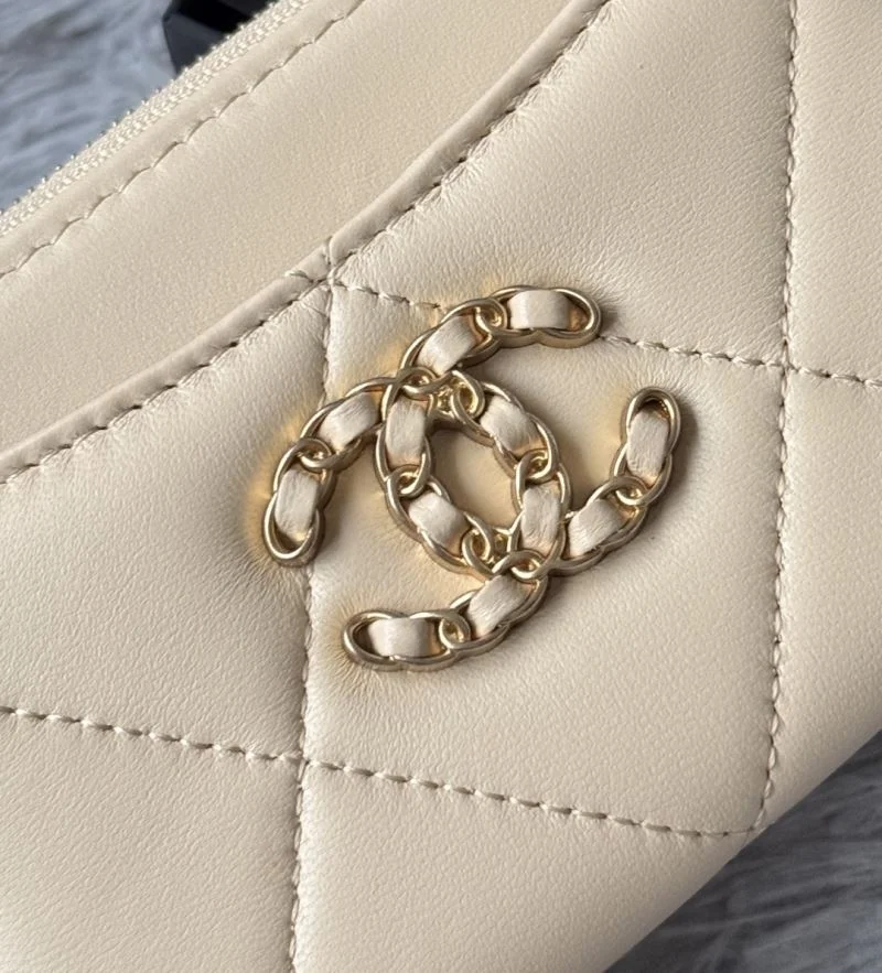 Contemporary Chanel Wallets Purse 52130