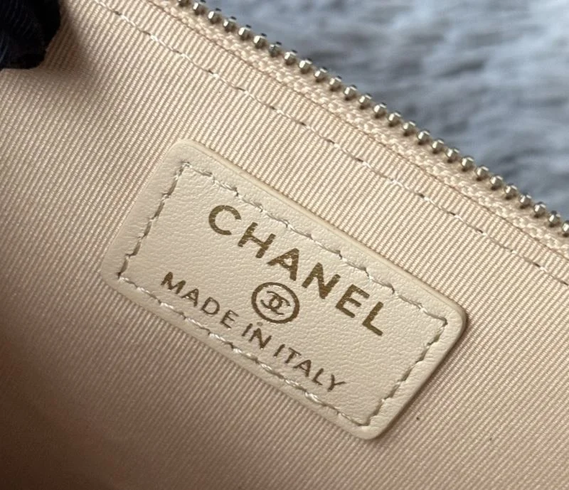 Contemporary Chanel Wallets Purse 52130