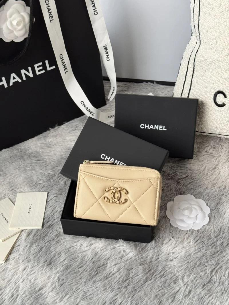 Contemporary Chanel Wallets Purse 52130