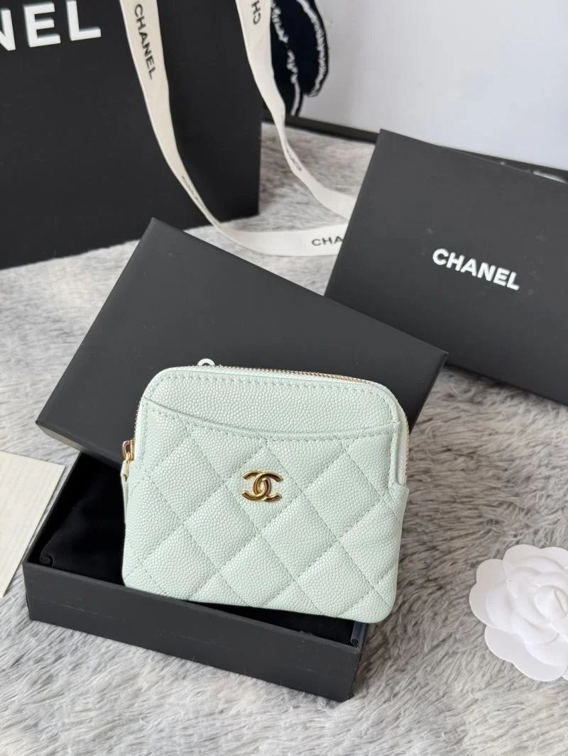 Chanel Wallets Purse Comfortable 52100