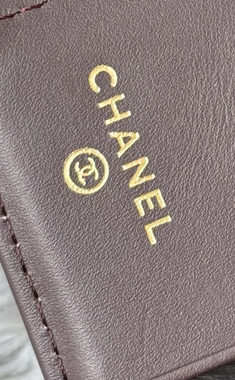 Resilient Chanel Wallets Purse 52085