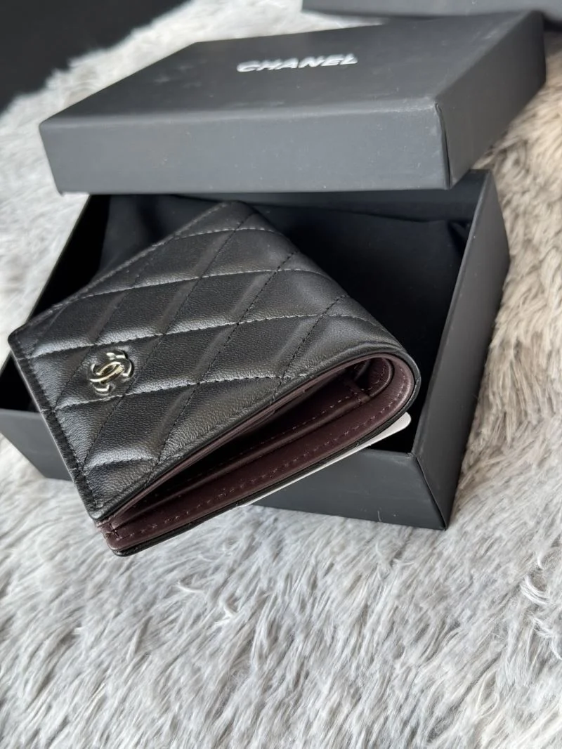 Chanel Wallets Purse WellDesigned 52082