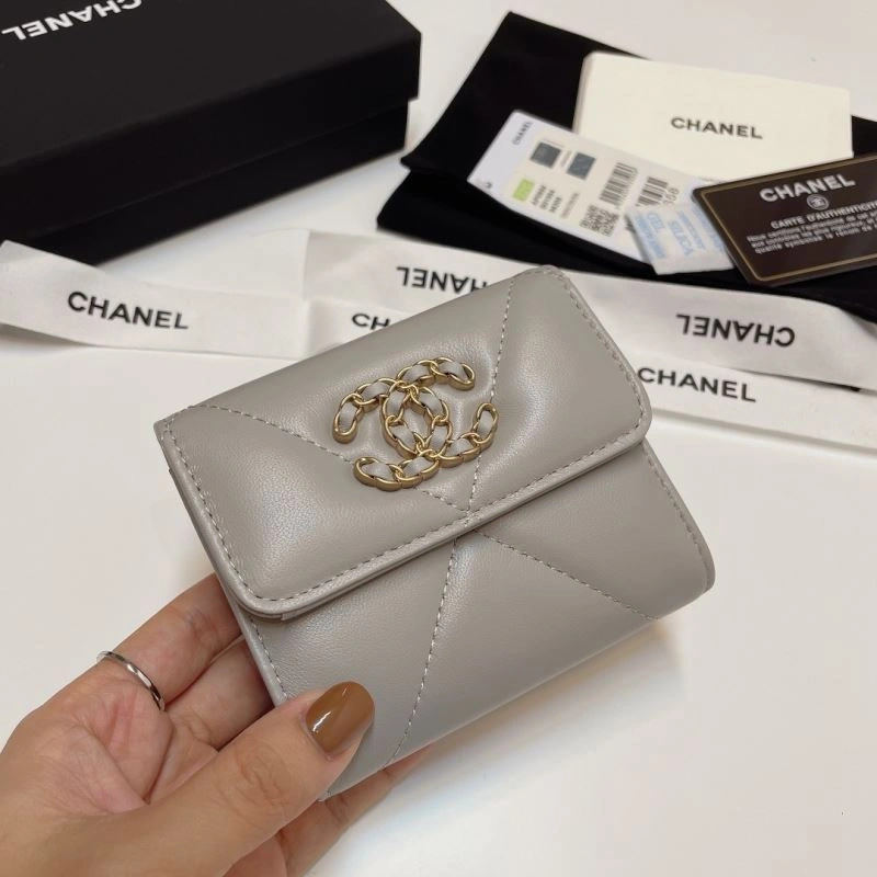 Chanel Wallets Purse Classic 66130