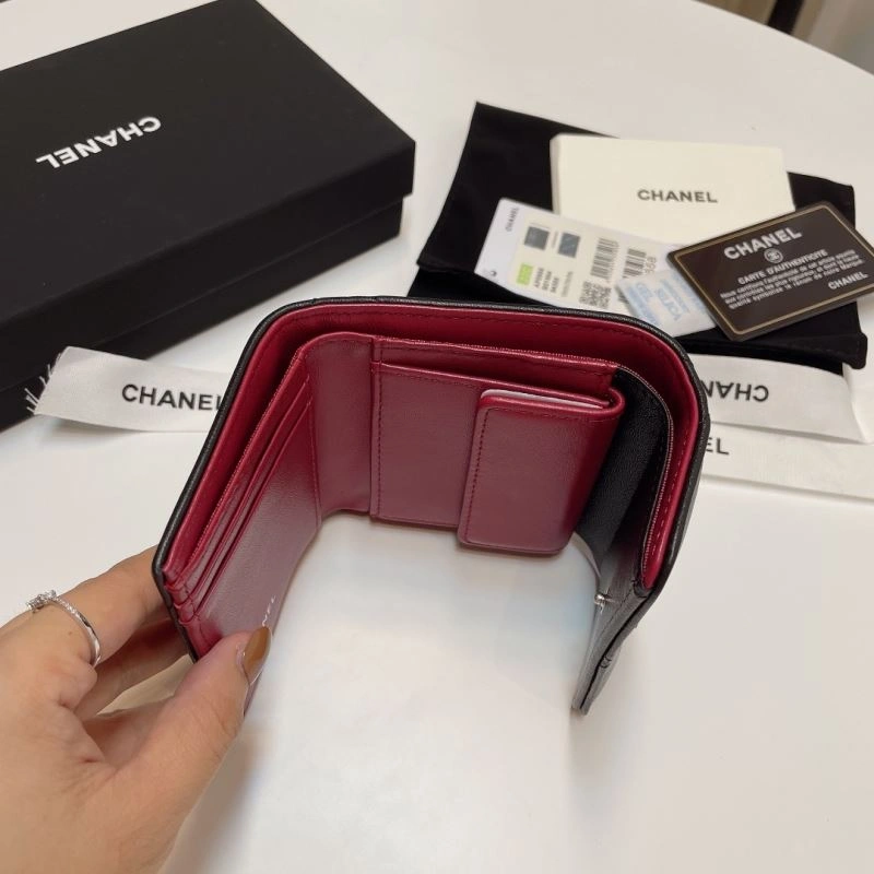 Chanel Wallets Purse FashionForward 66118