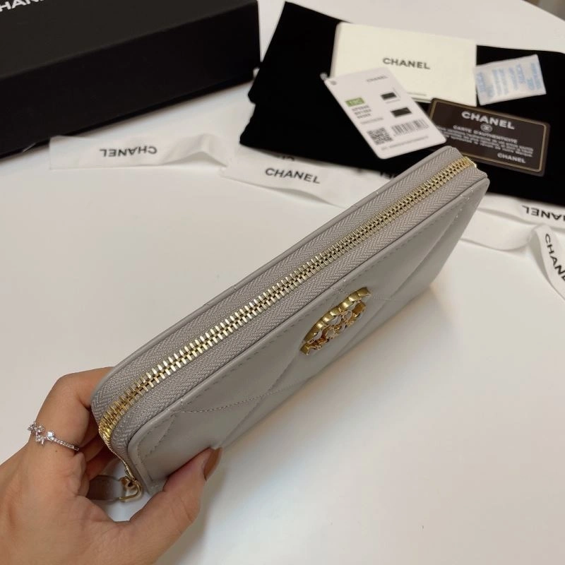 Neat Chanel Wallets Purse 66042