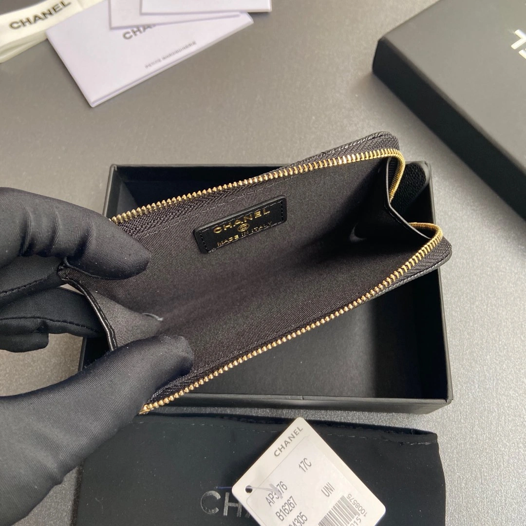 Chanel Wallets Purse Comfortable 56637