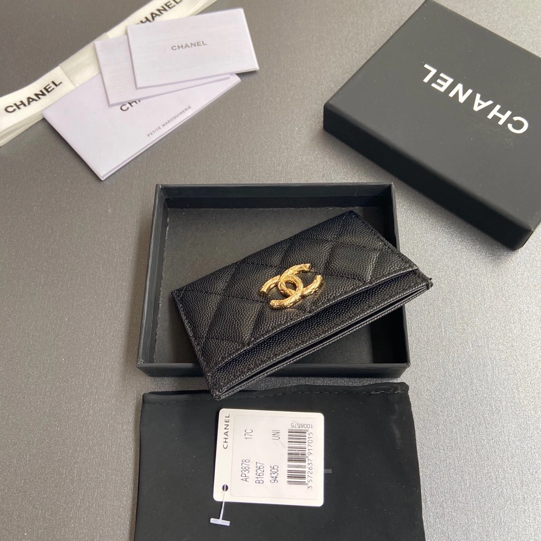 Chanel Wallets Purse Elegant 56639