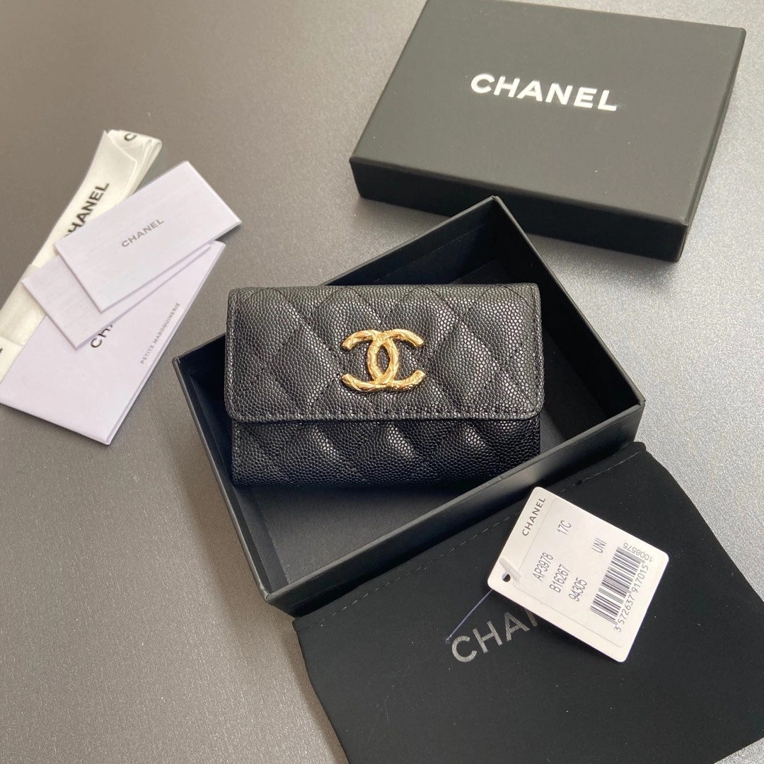 Bright Chanel Wallets Purse 56638