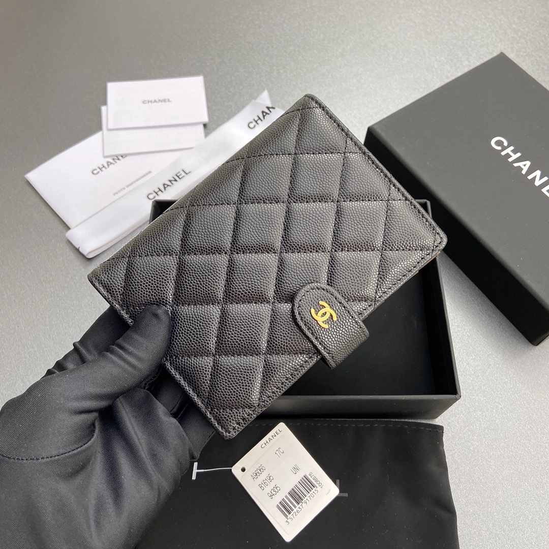 Chanel Wallets Purse Comfortable 56620