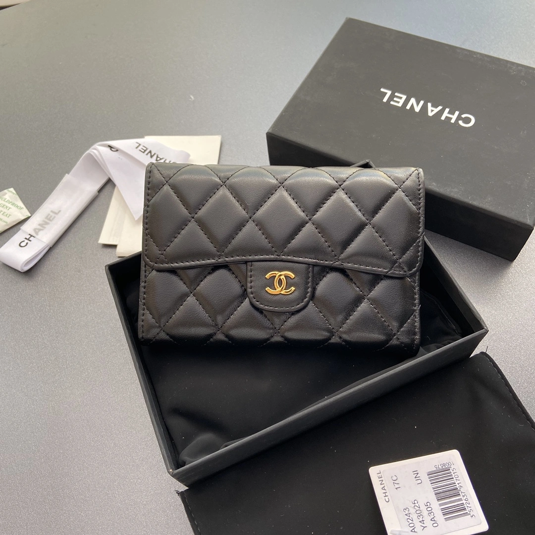 Chanel Wallets Purse OdorResistant 56592