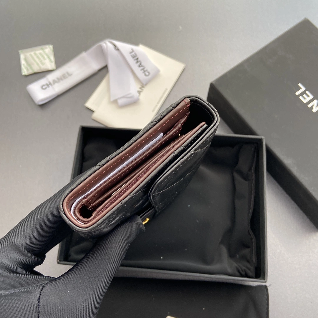 Chanel Wallets Purse OdorResistant 56592
