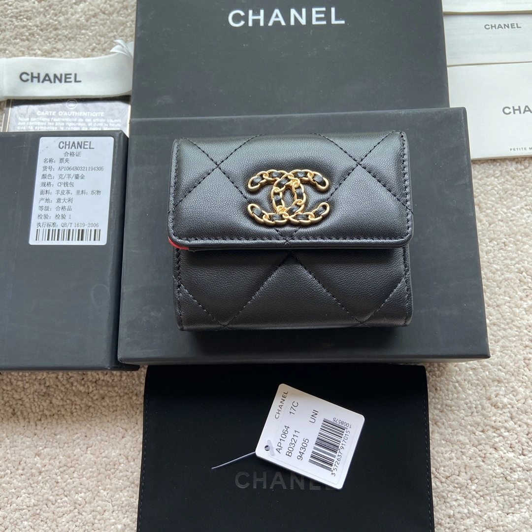 Neat Chanel Wallets Purse 56595